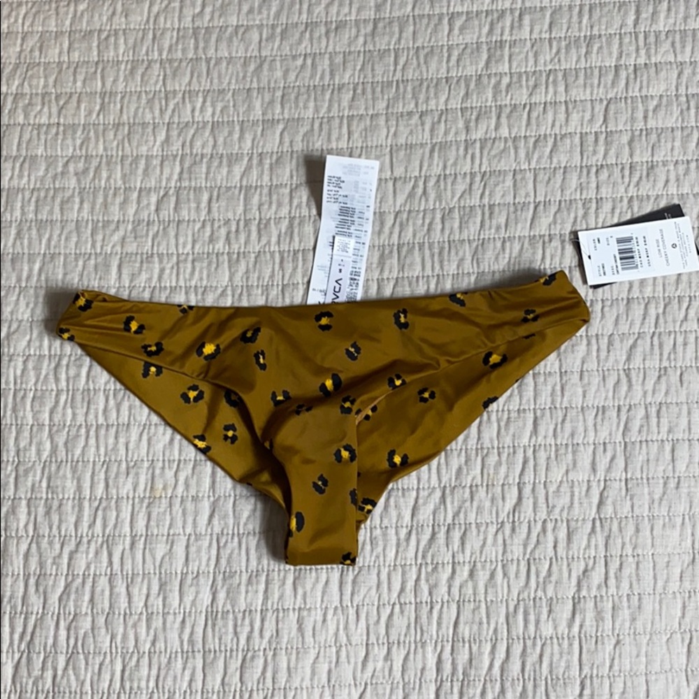NWT RVCA Chitah Cheeky Bikini Bottoms